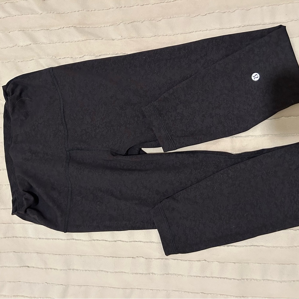 Lululemon Wunder Under HR